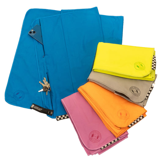 Mister Nick's Fitness Handtuch, mit Magnetclip & 2 Reißverschluss Taschen, 145 x 55cm